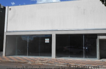 Av. Rafael Pereira, 755