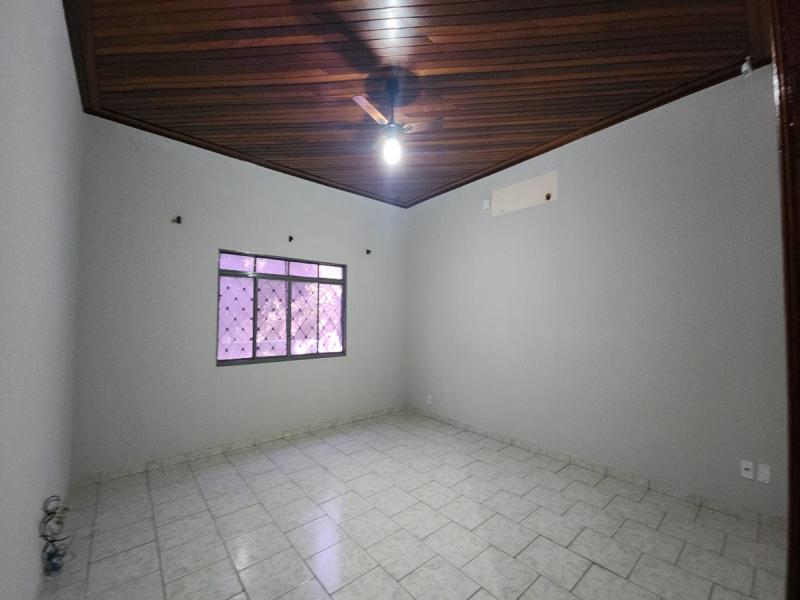 Rua Senador Rodolfo Miranda, n° 1737