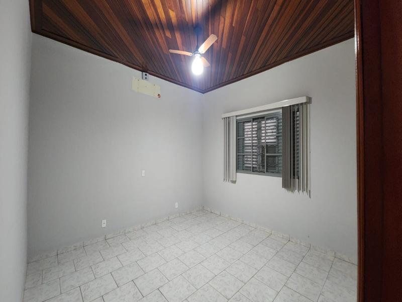Rua Senador Rodolfo Miranda, n° 1737